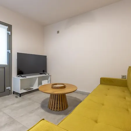 Apartamento Azure Sofia - Grounded *